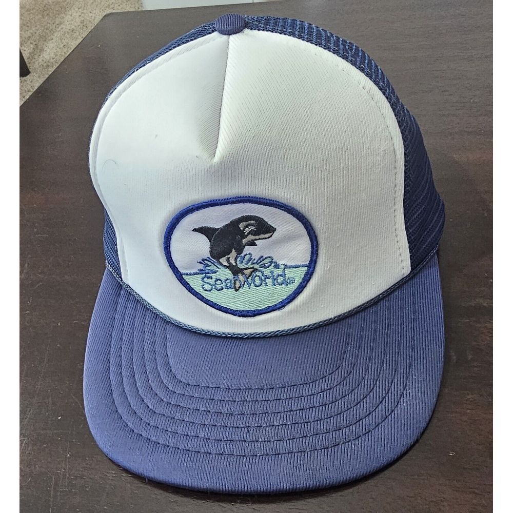 VTG 1982 Sea World Mesh Half Back Snap Back‎ Shamu Trucker Hat EXCELLENT SHAPE